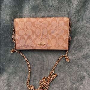 Coach Clutch with Chain